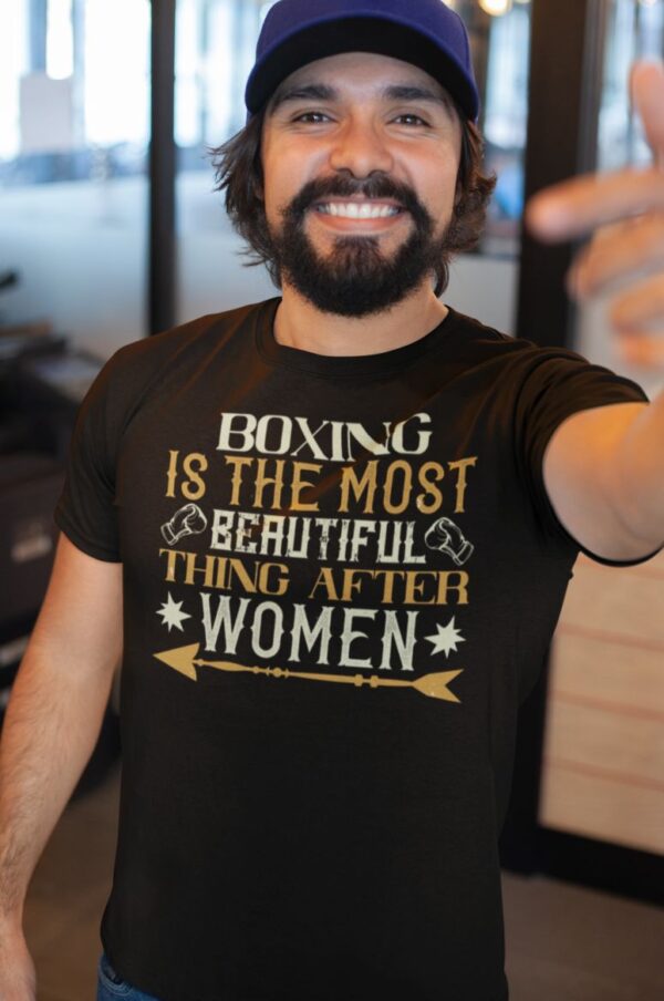 Tricou personalizat - Boxing is the most beautiful thing
